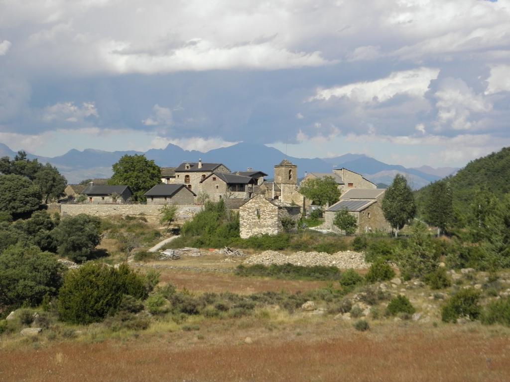 Casa Rural Urbe Villa Campodarbe Buitenkant foto